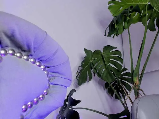 Live sex webcam photo for Zayyda #276518859