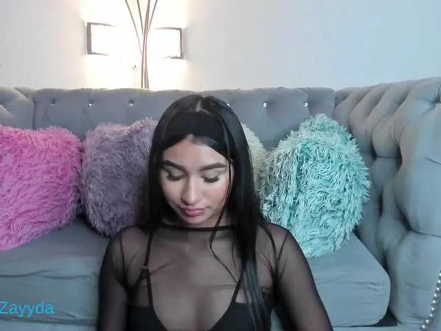 Live sex webcam photo for Zayyda #276798749