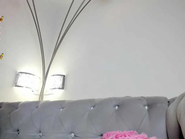 Live sex webcam photo for Zayyda #277452027