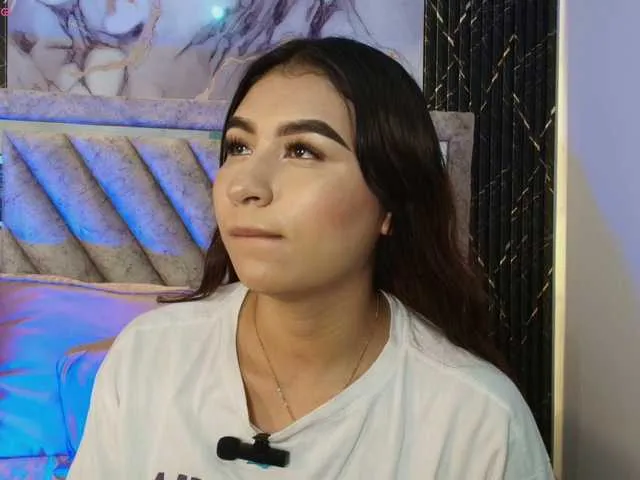 Live sex webcam photo for Zayyda #291113299