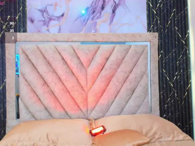 Live sex webcam photo for Zayyda #291310483