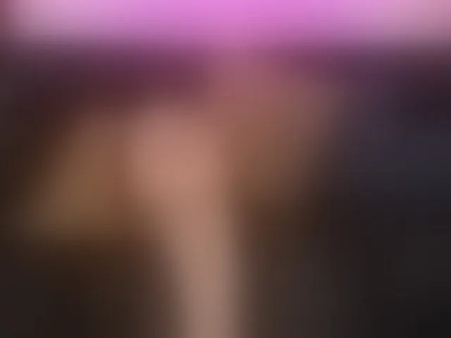 Live sex webcam photo for Zayyda #293073976