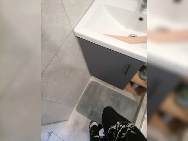 Live sex webcam photo for Zbad1273zm #277964968