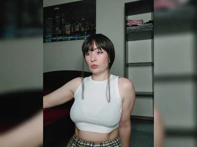 Live sex webcam photo for Zeeeme #288062159