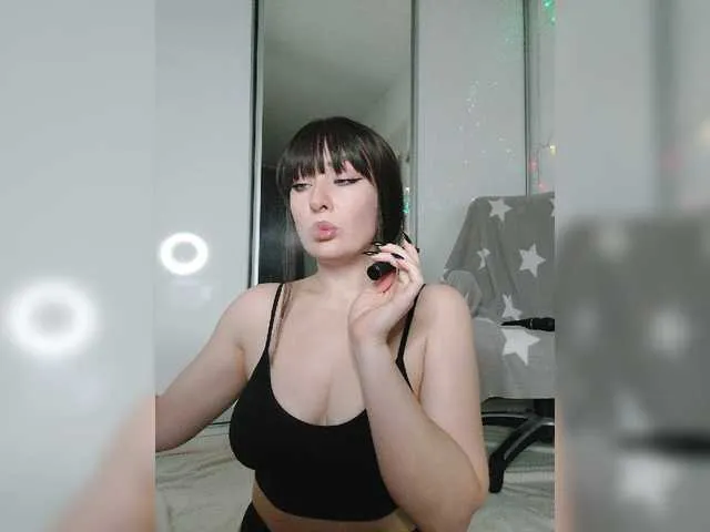 Live sex webcam photo for Zeeeme #288062193