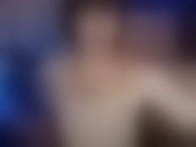 Live sex webcam photo for Zeeeme #292630798
