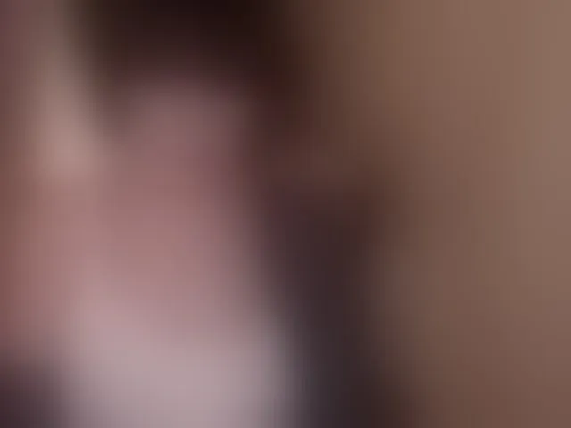 Live sex webcam photo for Zeeeme #294114716