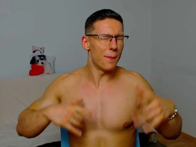 Live sex webcam photo for ZeinMiracles #291863307