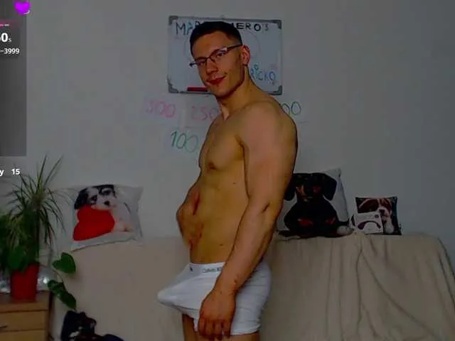 Live sex webcam photo for ZeinMiracles #293533330