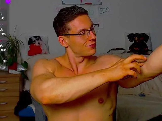 Live sex webcam photo for ZeinMiracles #293666442