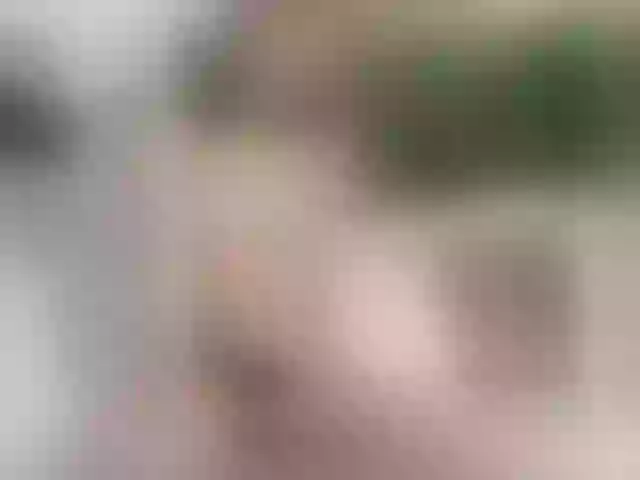 Live sex webcam photo for ZendayaBae #272354160