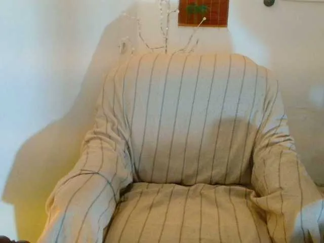 Live sex webcam photo for ZeroDark35 #277941146