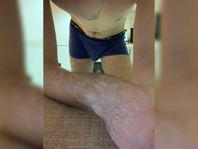 Live sex webcam photo for Zerozeroseven007 #275968688