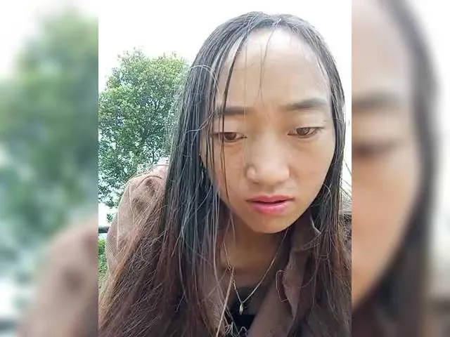 Live sex webcam photo for Zhan9 #278243520