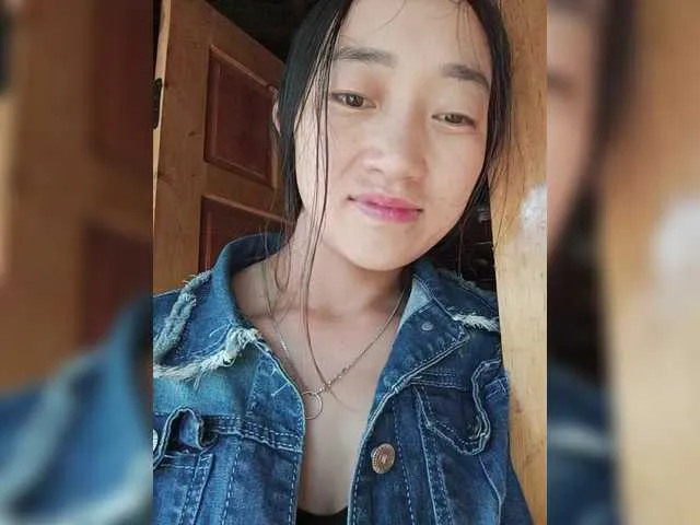 Live sex webcam photo for Zhan9 #278289521