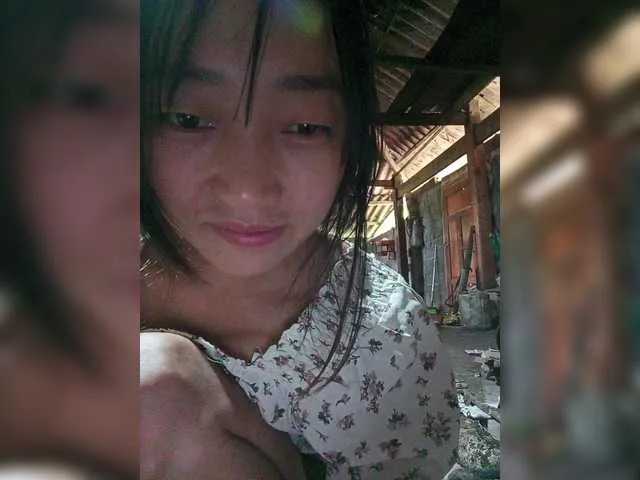 Live sex webcam photo for Zhan9 #289280915