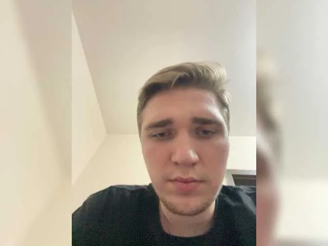 Live sex webcam photo for Zimaxxda #292222929