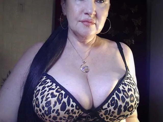 Live sex webcam photo for Zipper1970 #291619939