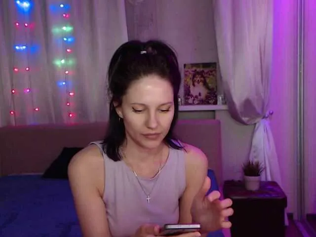 Live sex webcam photo for Zlata777 #291016690