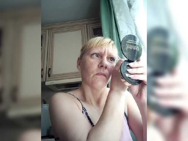 Live sex webcam photo for Zlykaa #277975877