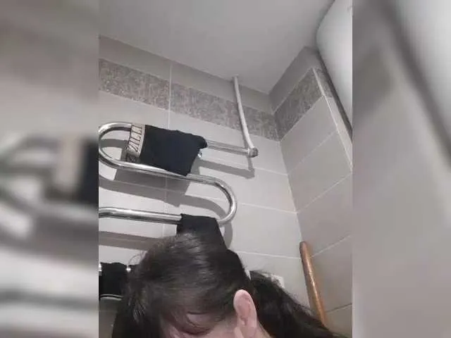 Live sex webcam photo for Zlykaa #291048212