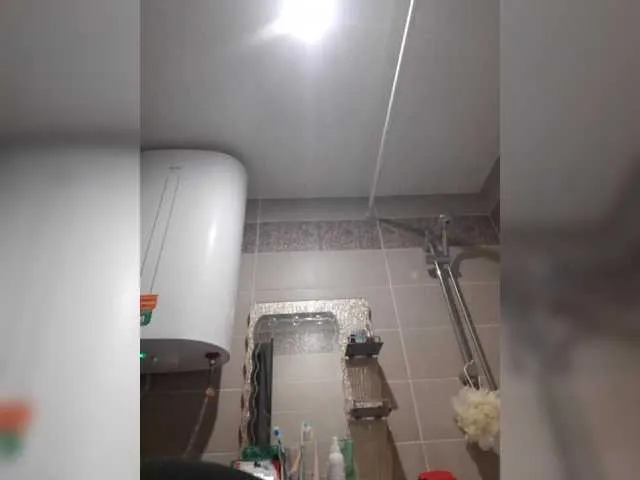 Live sex webcam photo for Zlykaa #291149386