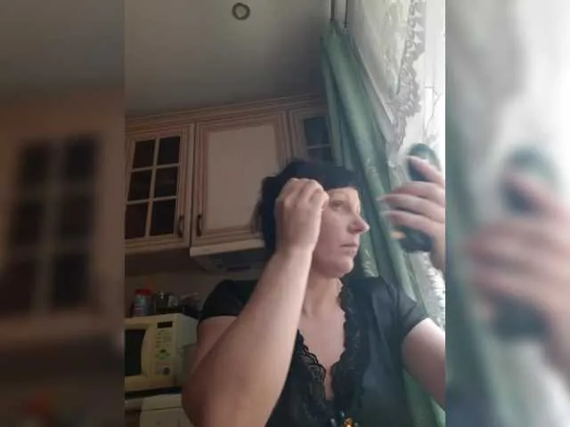 Live sex webcam photo for Zlykaa #291699497