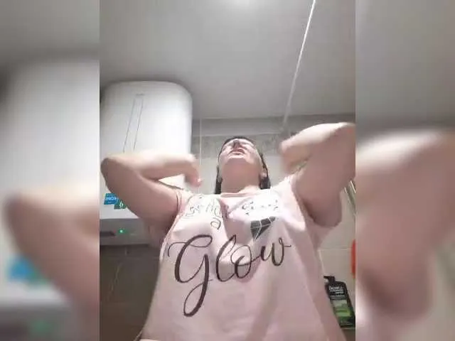 Live sex webcam photo for Zlykaa #291977826