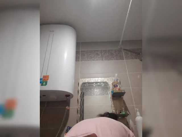 Live sex webcam photo for Zlykaa #292194437