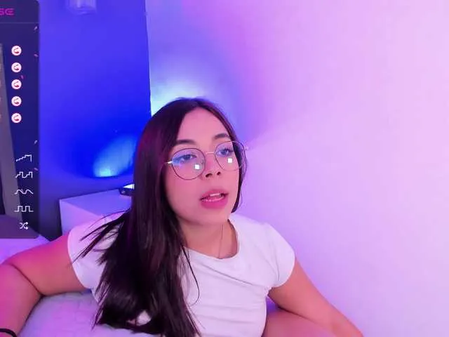 Live sex webcam photo for Zoe-Evans #276235877