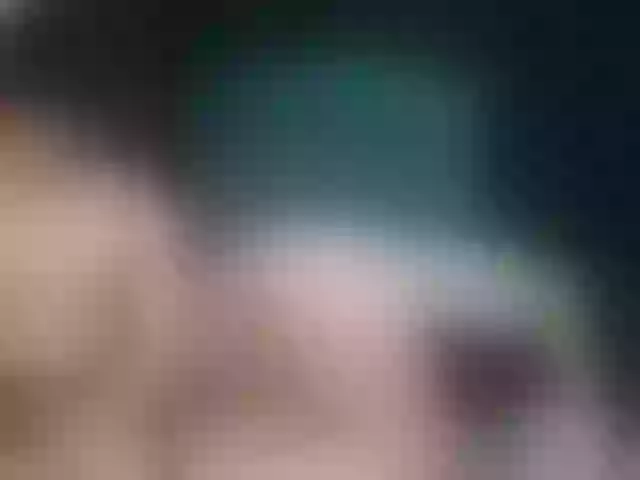 Live sex webcam photo for ZoeAndAdam #277636857