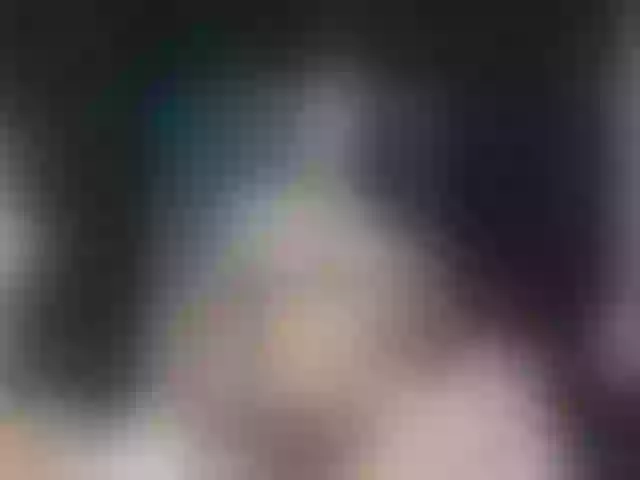 Live sex webcam photo for ZoeAndAdam #277650014