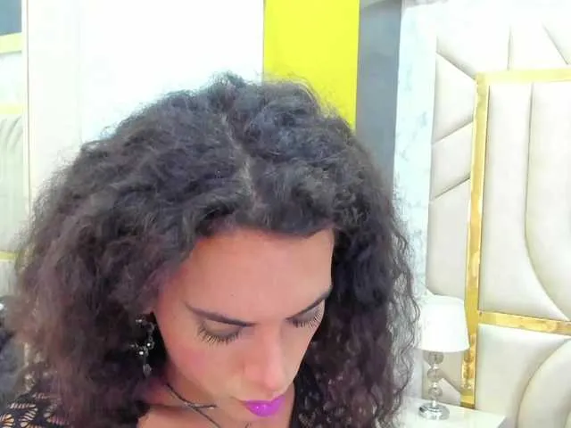 Live sex webcam photo for ZoeBrunetter #273553980