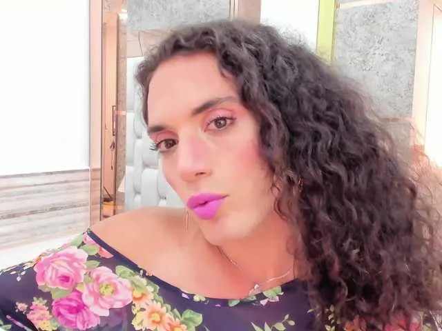 Live sex webcam photo for ZoeBrunetter #273627775