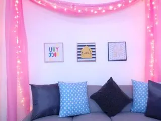 Live sex webcam photo for ZoeHill #176667400