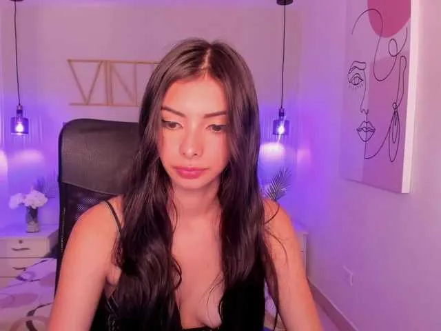 Live sex webcam photo for ZoeHill #272452840