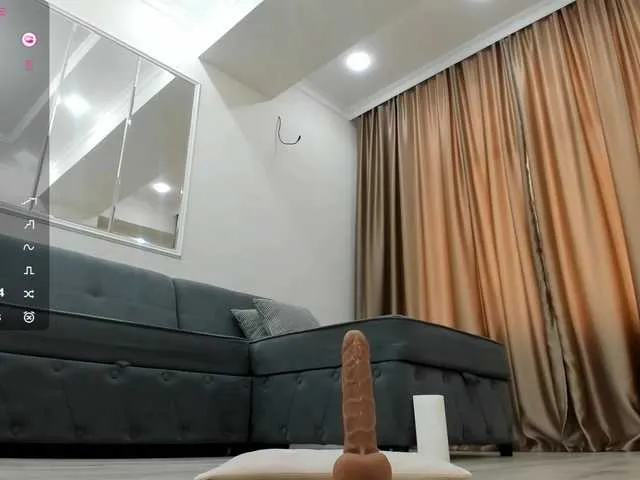 Live sex webcam photo for ZoeKlarxxx #290770909