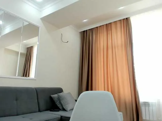 Live sex webcam photo for ZoeKlarxxx #290785152