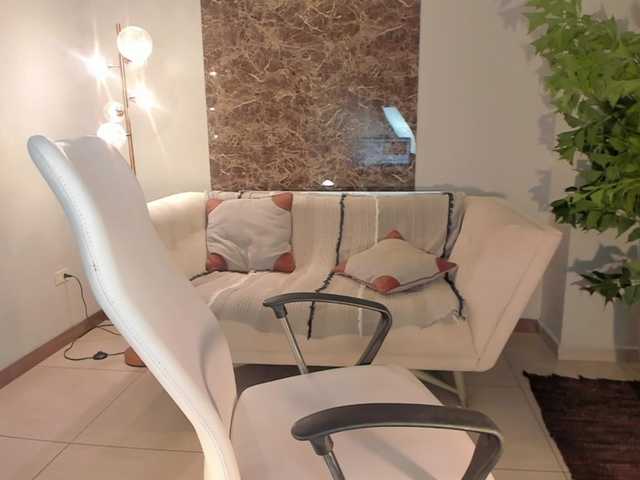 Live sex webcam photo for ZoePresley1 #272637692