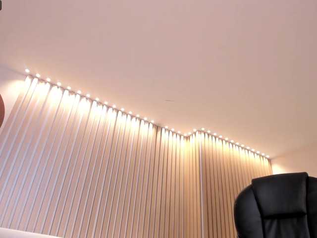 Live sex webcam photo for ZoePresley1 #276575822