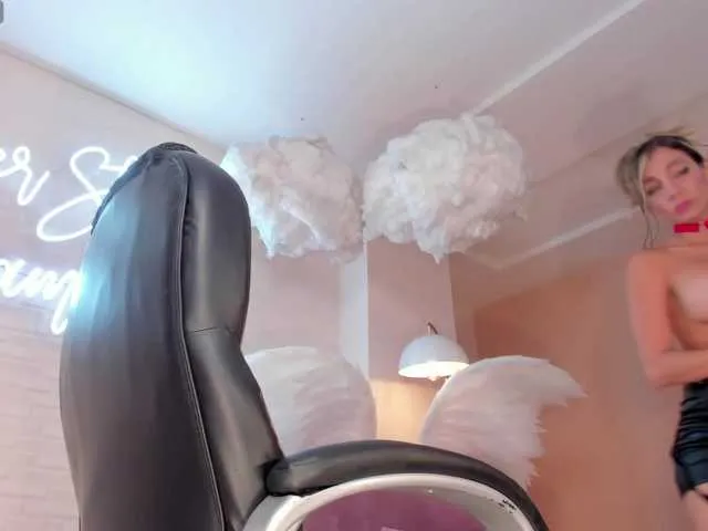 Live sex webcam photo for ZoePresley1 #277519723