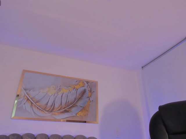 Live sex webcam photo for ZoePresley1 #290892864