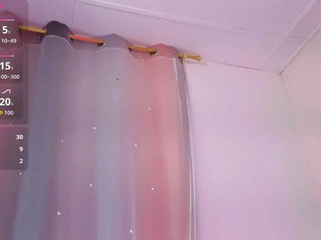 Live sex webcam photo for ZoeSmith #291981942