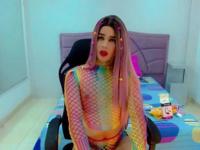 Live sex webcam photo for ZoeValentina #276091047