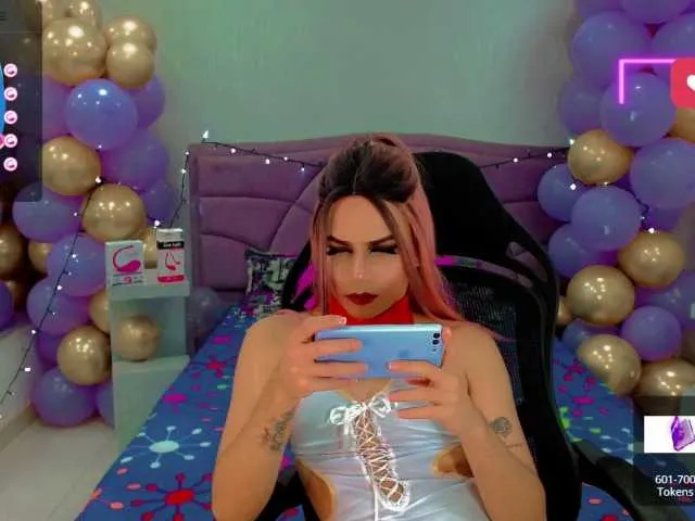 Live sex webcam photo for ZoeValentina #276331889
