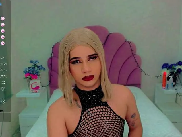 Live sex webcam photo for ZoeValentina #277073370