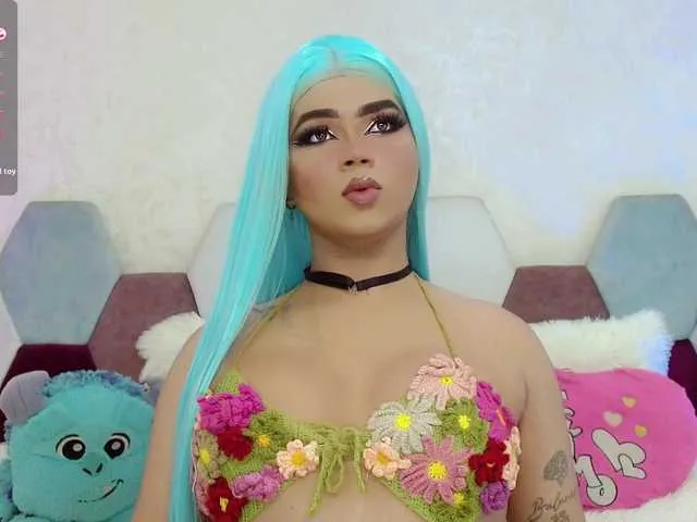 Live sex webcam photo for ZoeValentina #291429885