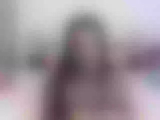Live sex webcam photo for ZoeValentina #292244369