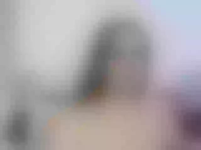 Live sex webcam photo for ZoeValentina #292273423