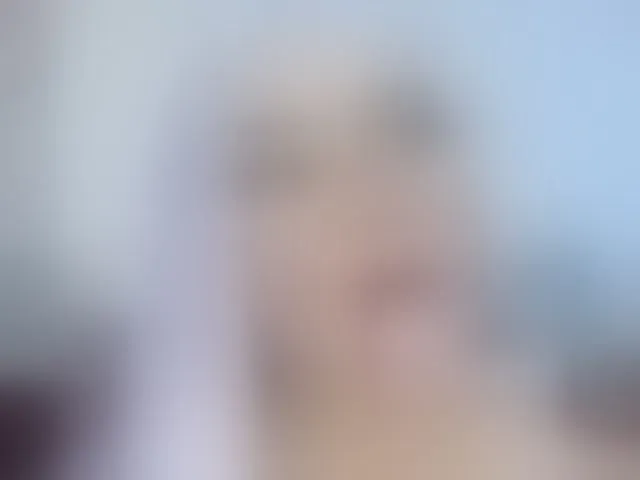 Live sex webcam photo for ZoeValentina #292553771
